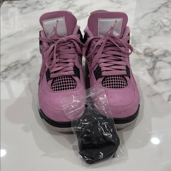 Jordan Women's Sneakers in Pink and Gray - Picture 4 of 4